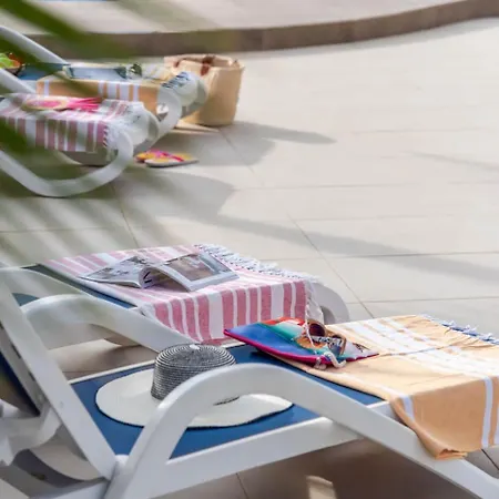 Baobab - Plusholidays *